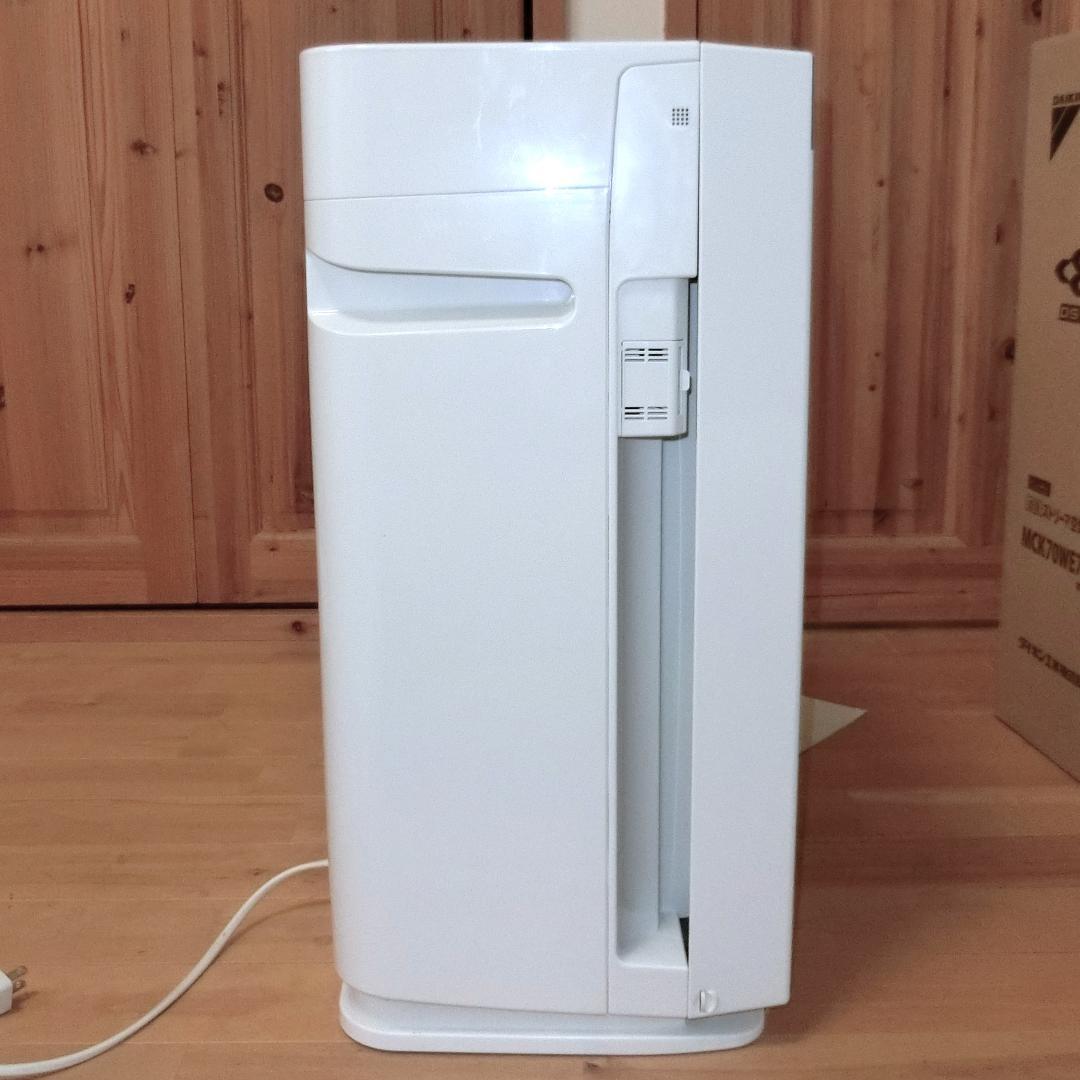 美品】ダイキン 加湿空気清浄機 MCK70WE7-W 箱取説有り