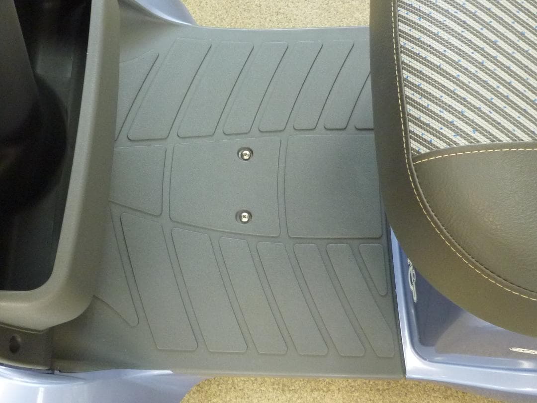 ほぼ全国送込 極上美車マイピアBT40 後ろカゴ杖入付 電動四輪