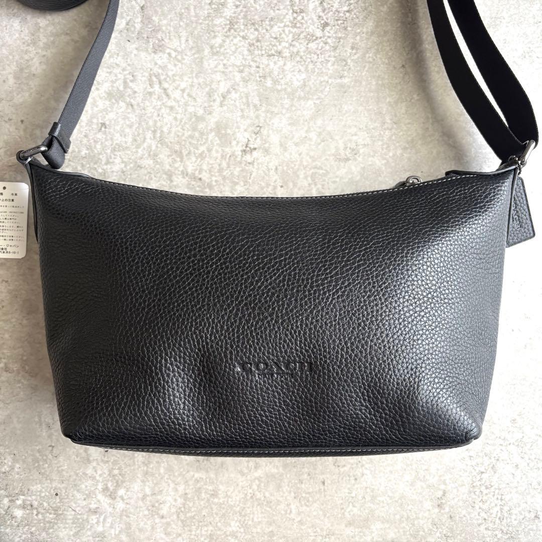 未使用級】COACH スモール フィン クロスボディ ショルダーバッグ