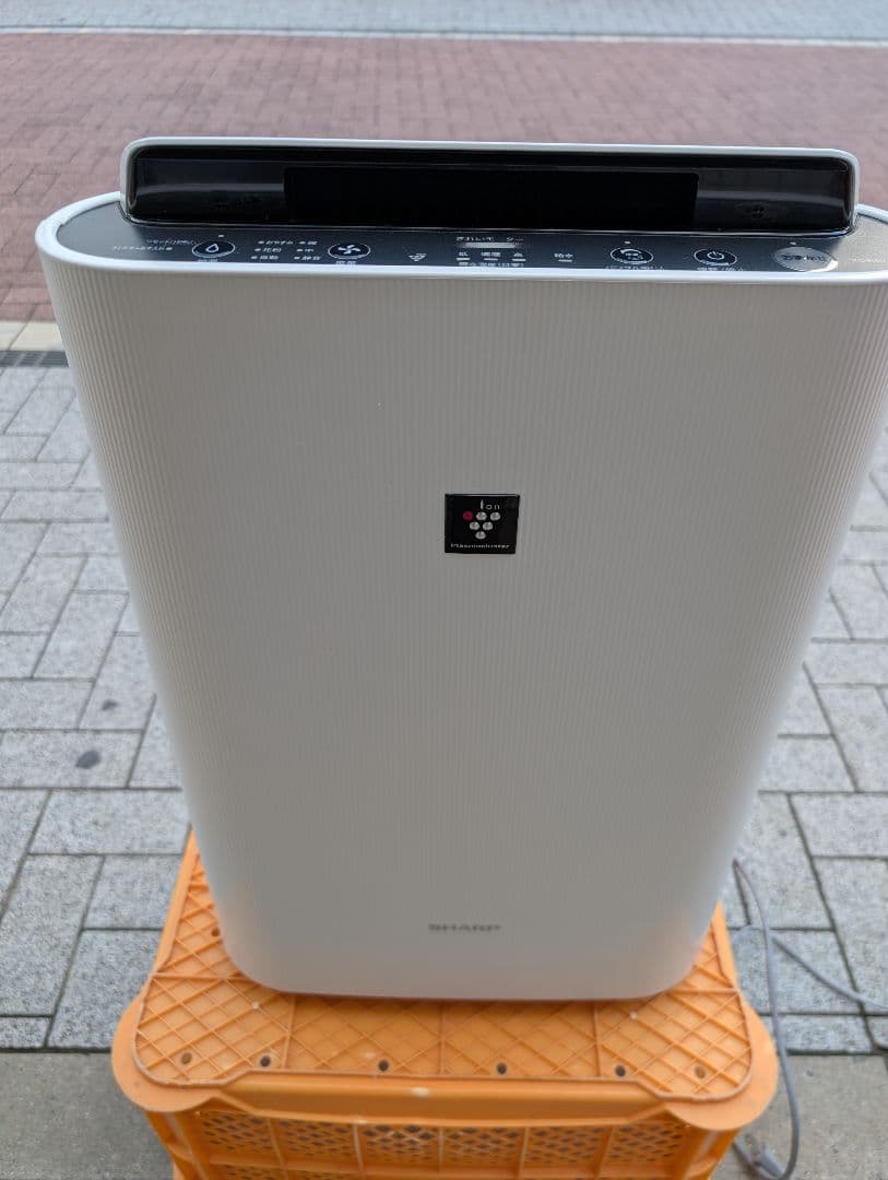 シャープ　加湿空気清浄機　2022　KC-R50-W Amazon | シャープ 加湿 空気清浄機 KC-R50-W プラズマクラスター 7000