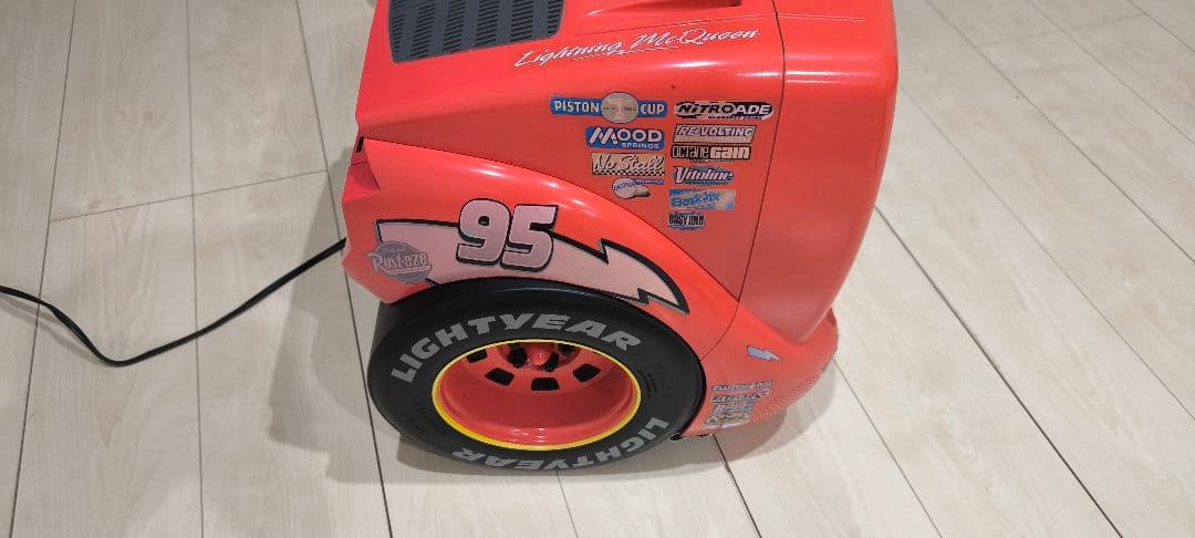 カーズ ブラウン管型テレビ DVDプレイヤー付き 動作未確認 インテリア