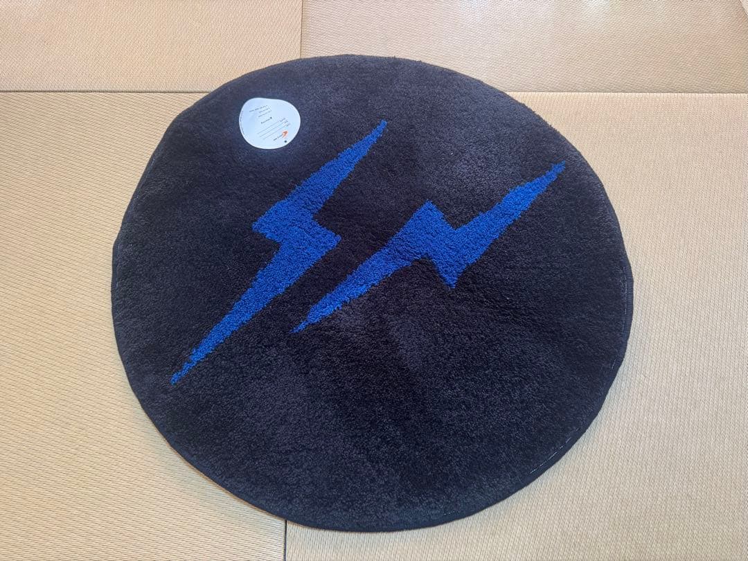 G1950 × fragment Circle Mat(S) ラグ マット 2026年最新】G1950ラグの人気アイテム - メルカリ