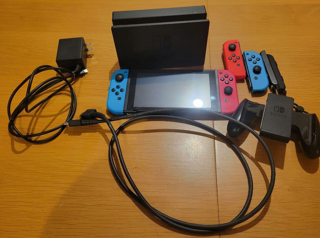 任天堂Switch 本体 付属品付 Switch 有機ELモデルの同梱品・付属品を写真付きで分かりやすく