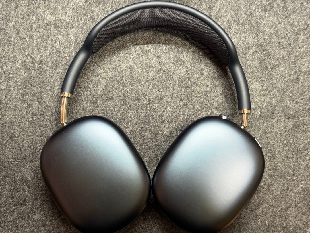 AirPods Max スペースグレー 第二世代(USB-C) AirPods Max スペースグレイ vs ミッドナイト (USB-C) : r/Airpodsmax