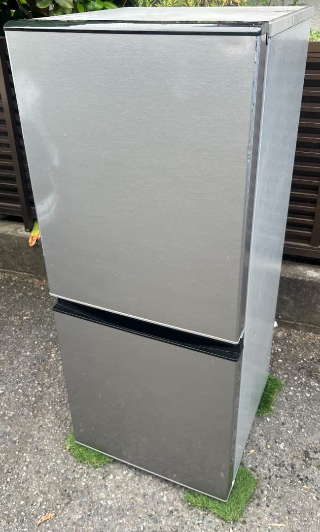 特価アクア冷凍冷蔵庫126L 横縞模様　LED照明静音設計自動霜取り機能付19年 アクア 冷蔵庫 512L 観音開き 4ドア 幅83cm うす型 大容量冷凍室 LED庫