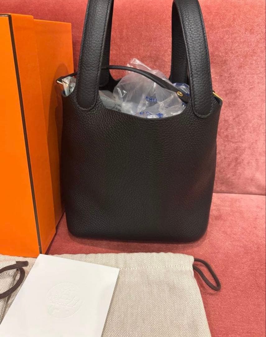 ⬛️ HERMES エルメス ピコタン ロック 18 PM ノワール×ゴールド金具 楽天市場】エルメス ピコタンロック PM キャバン クレマンス ゴールド
