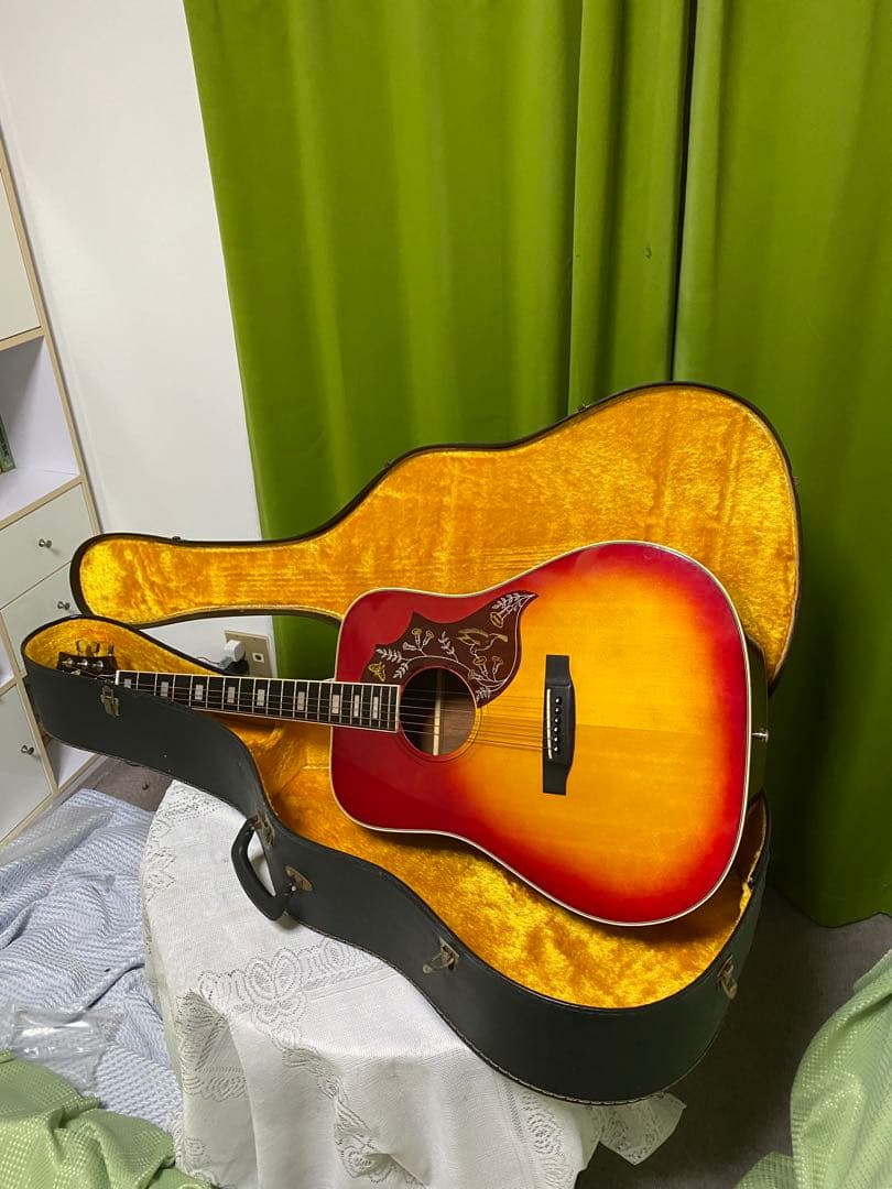 A*)様 新春特価Greco ハミングバードエレアコ　音出し良好　アコギもOK！ A*)様 新春特価Greco ハミングバードエレアコ 音出し良好 アコギもOK