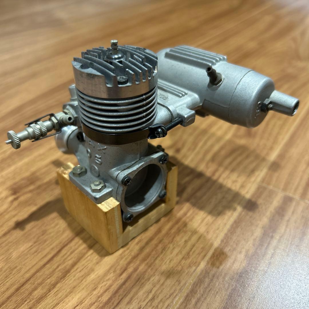 RC航空機用 2ストロークエンジン アルミ製 世界初の小型作業機用2ストローク水素エンジン、安定運転に成功 | 株式