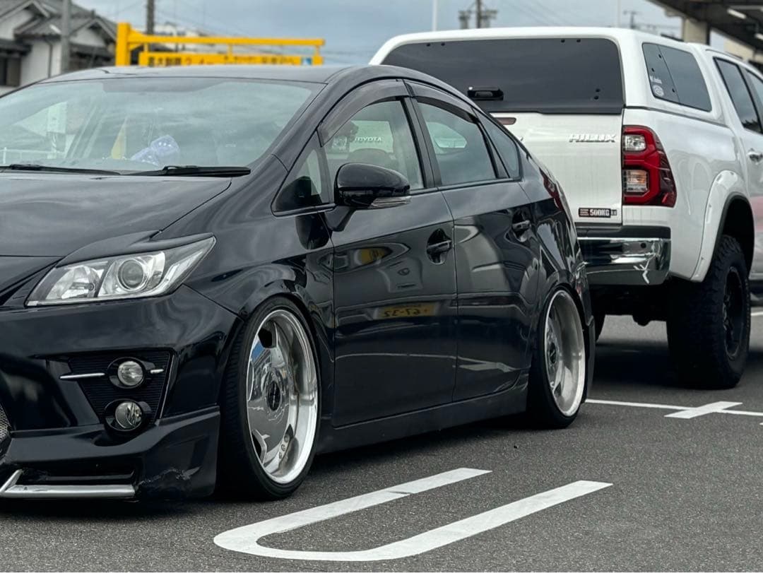 30プリウス キャンバープレート 3度 - メルカリ