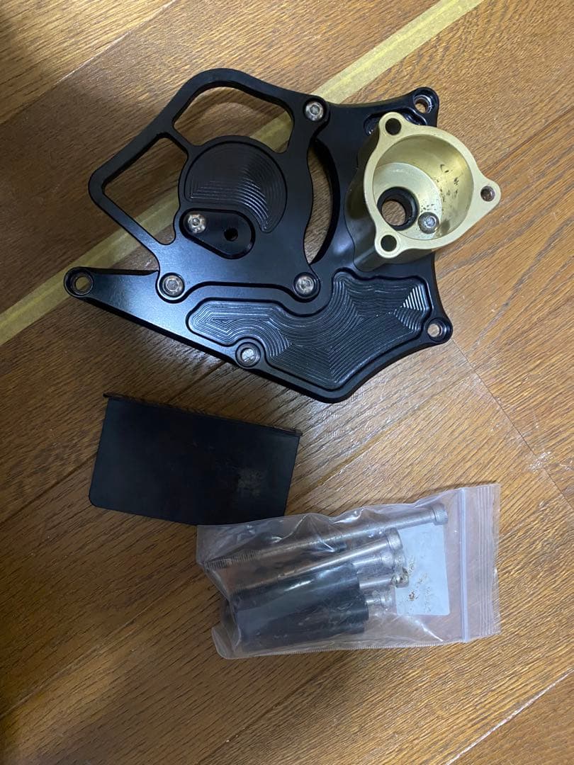 送料込み　ZX14用　ケイファクトリー　スプロケットカバー K-FACTORY（ケイファクトリー） フロントスプロケットカバー カラー