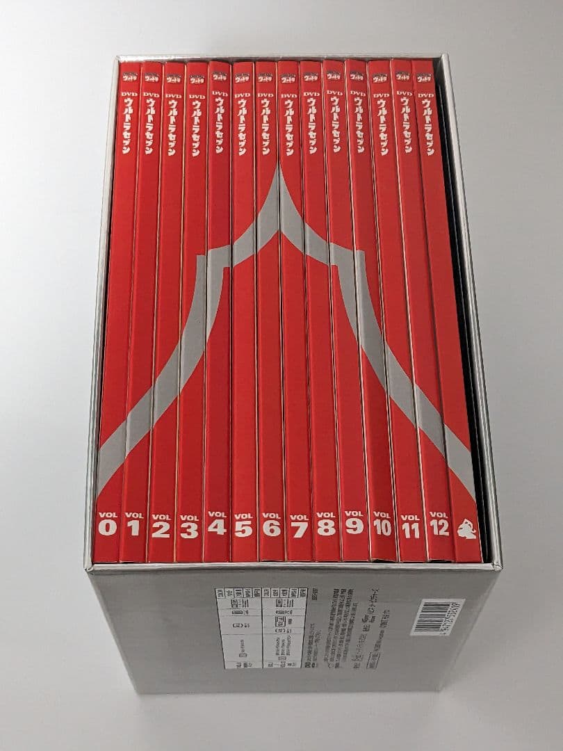 ◇【希少】ウルトラセブンDVD コレクターズBOX vol.0～12全12巻 - メルカリ