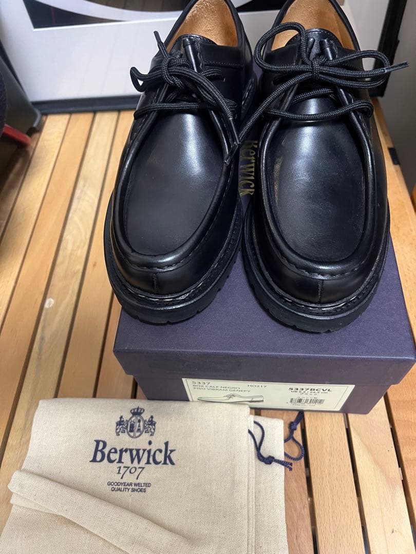 Berwick 5337BCVL ブラック モカシン UK5.5 - メルカリ