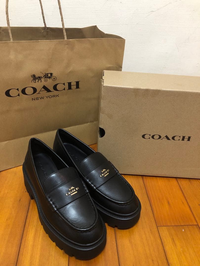 COACH ルーシー レザー ローファー 7C 38cm 中古・古着通販】COACH (コーチ) ルーシーローファー ブラック サイズ