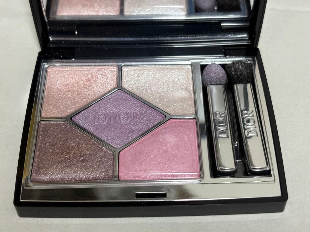 【りっぴぃ】Dior 936 スウィートブーケ/874 ミスティーアイリス 限定】Dior(ディオール)「サンククルール 936 スウィートブーケ」が3