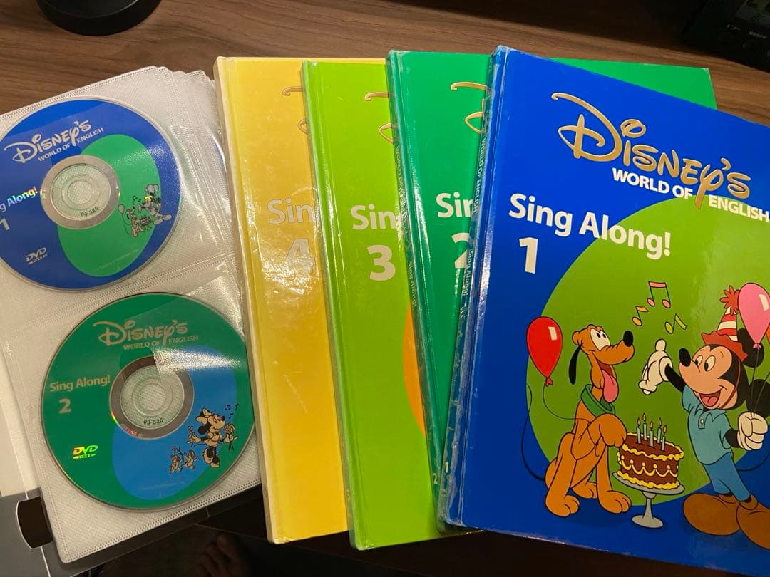 ディズニー英語システムSing Along! DVD全巻とCD全巻とテキスト全巻 ディズニー英語システム シングアロング 新子役 セット CD DVD DWE
