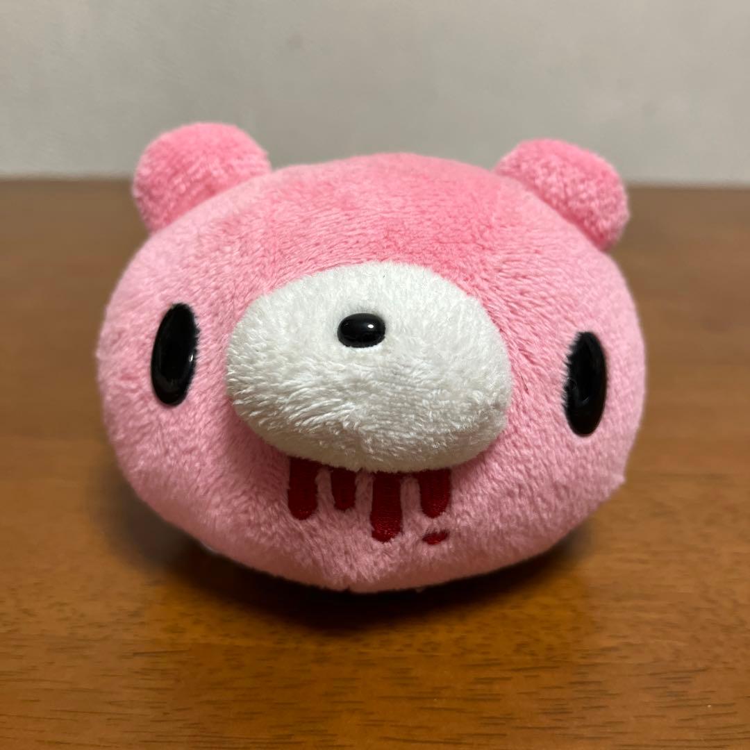 グルーミーぬいぐるみポーチ - メルカリ