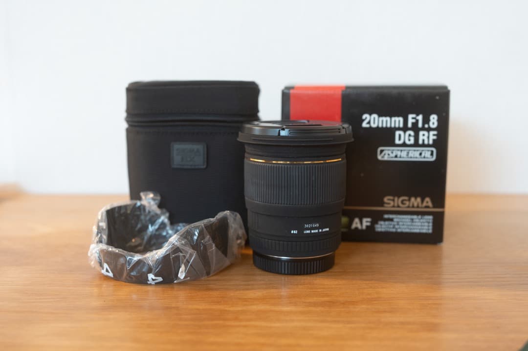 ＜美品＞SIGMA 20mm F1.8 DG RF（キヤノンEF） 元箱付 Amazon | SIGMA 単焦点広角レンズ 20mm F1.8 EX DG ASPHERICAL RF