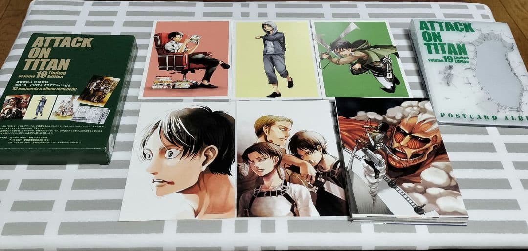 進撃の巨人 19巻 限定版 特典 ポストカード52枚&クリアアルバム付き