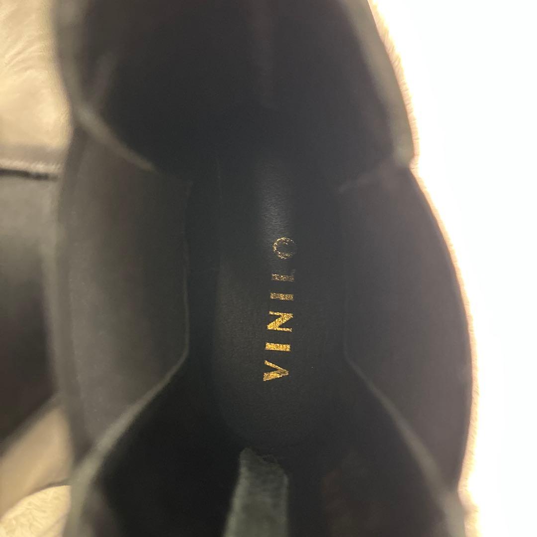 VINILO【ヴィニーロ】 サイドゴアブーツ ショート　ブラック 23.5cm