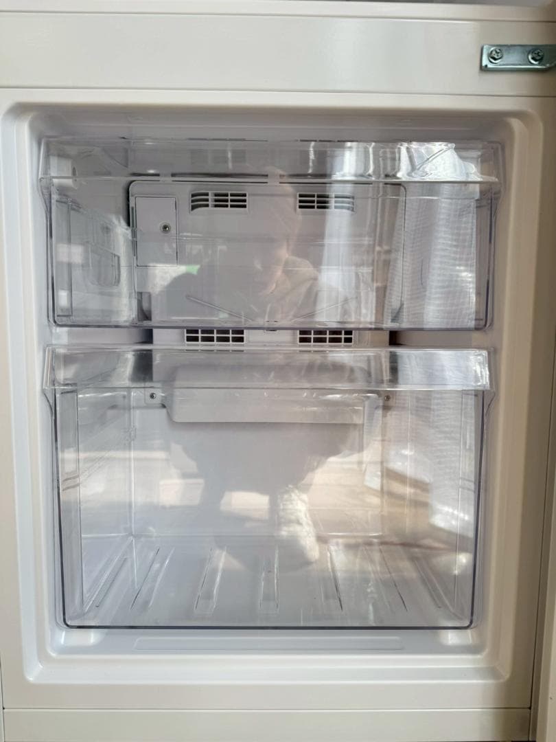 大阪送料無料☆3か月保障付☆冷蔵庫☆2022年☆JR-NF121A☆R-1639