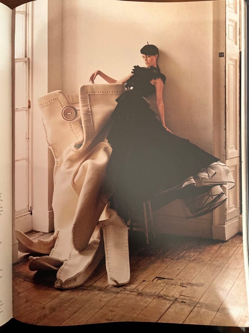 TIM WALKER PICTURES 洋書 写真集 ファッション アート 服飾の通販はau