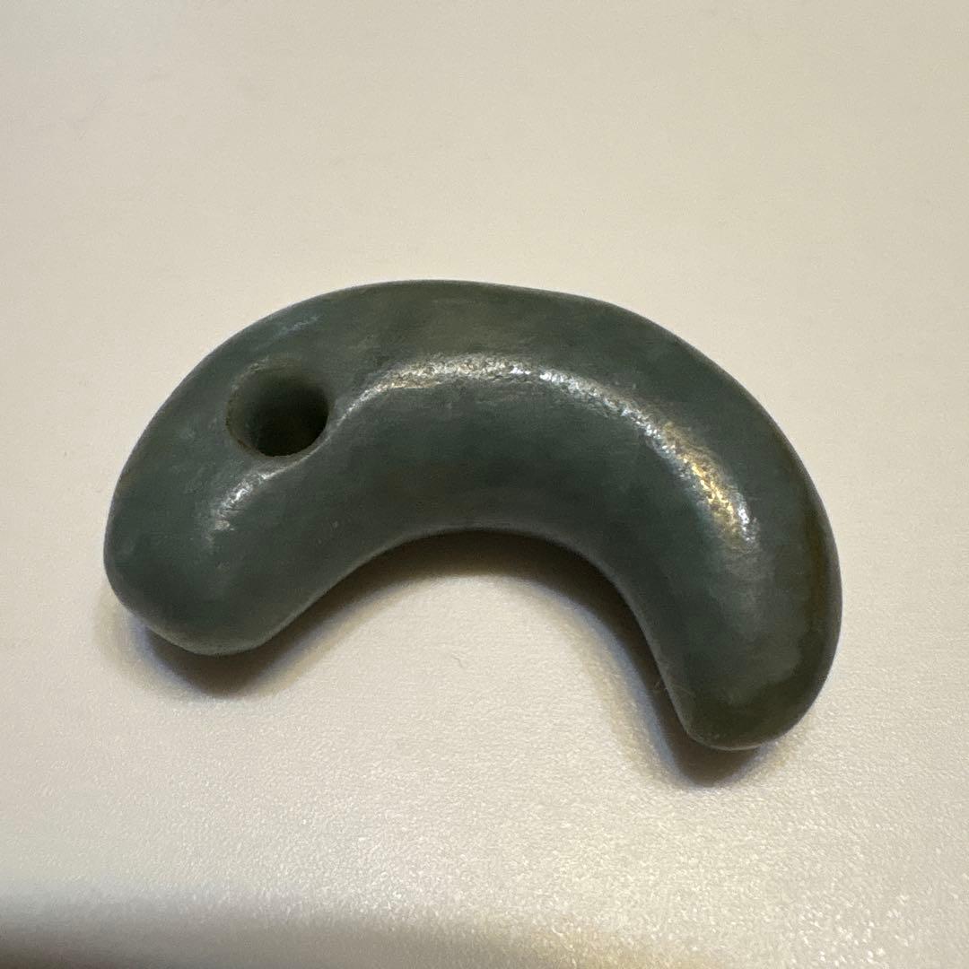 ヒスイ勾玉 ミャンマー翡翠 勾玉 獣型 】 ひすい ヒスイ Jade 限定品 稀少 レア