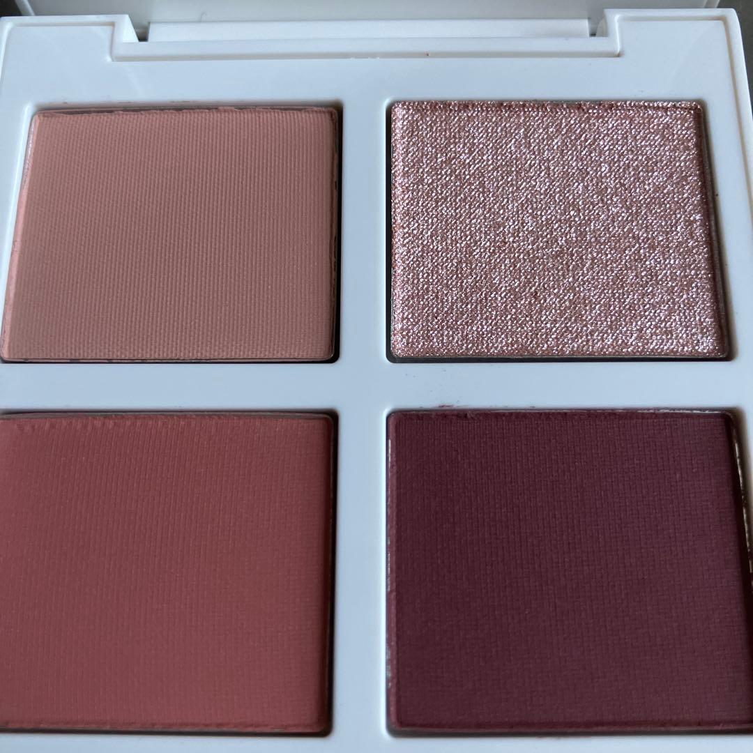 トムフォード アイシャドウ ソレイユアイカラークォード 01SN シャレー