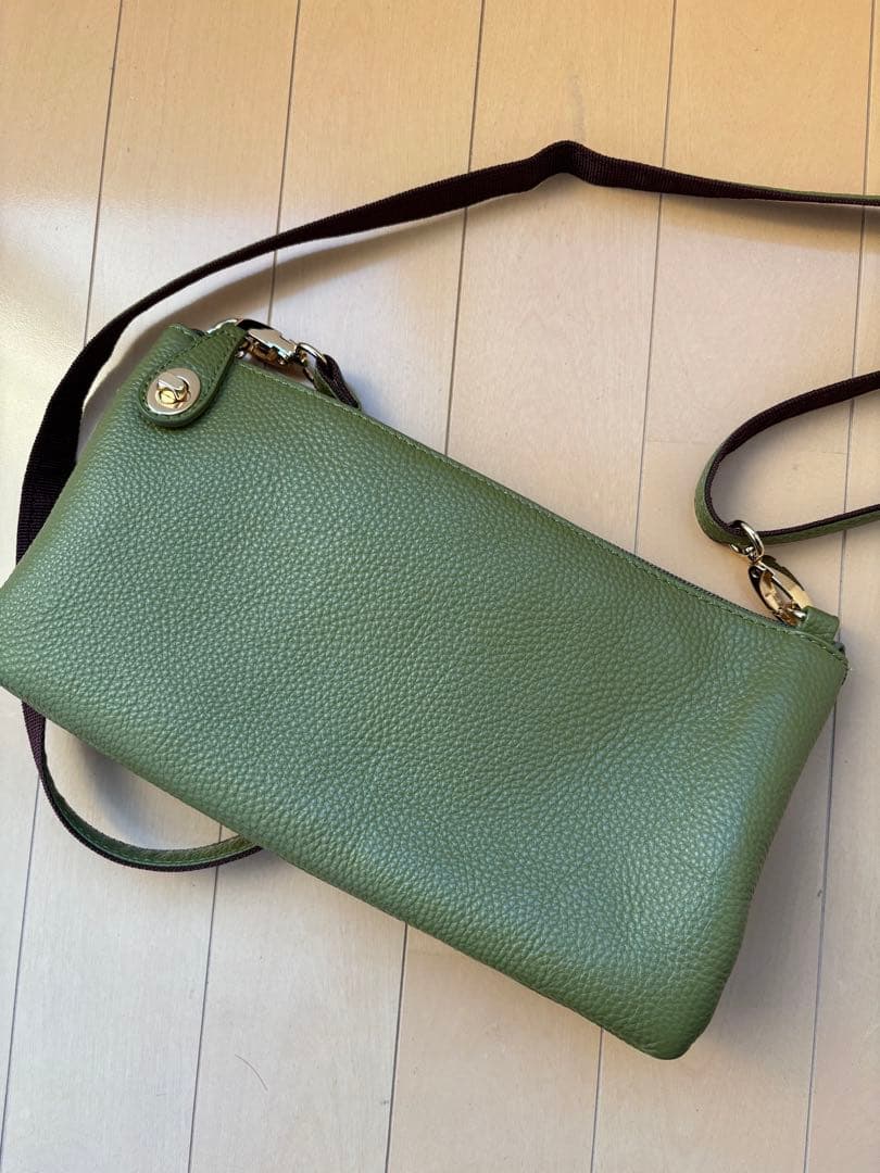 【未使用に近い】JAL限定　ウォレットショルダー 旅行時の貴重品全部入る」JAL限定“防犯機能つきお財布ショルダー”が