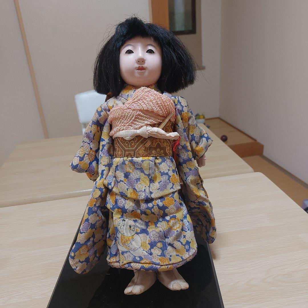 日本人形、市松人形、色白でかわいい とても状態良い子です 紫と黄色の