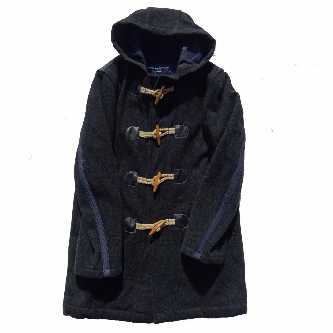 希少　コムデギャルソンオム　プリント切り替えパイピングロゴ ダッフルコート S COMME des GARCONS HOMME（コムデギャルソンオム）ダッフルコート 黒