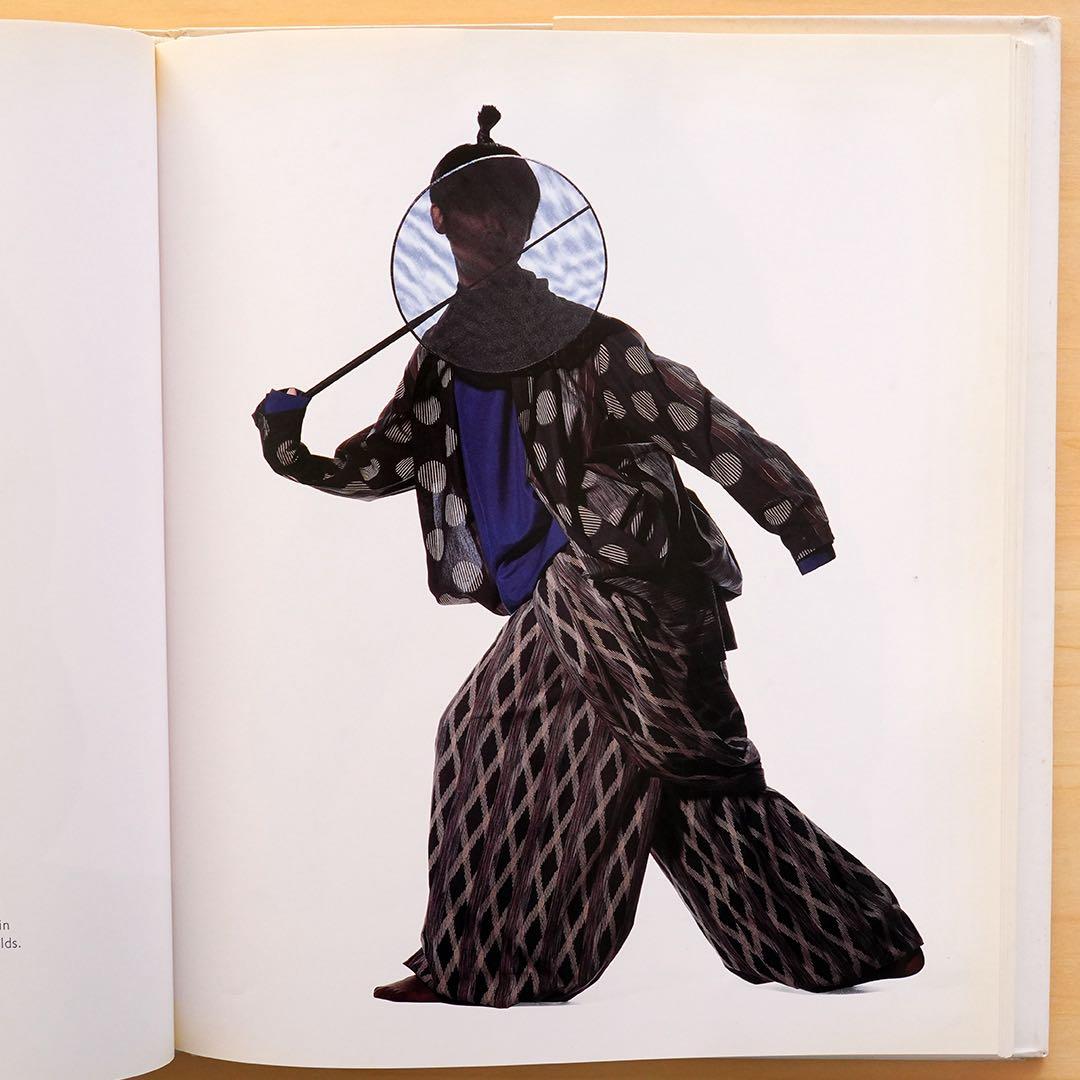 ISSEY MIYAKE 写真集 アーヴィング・ペン 撮影 - メルカリ