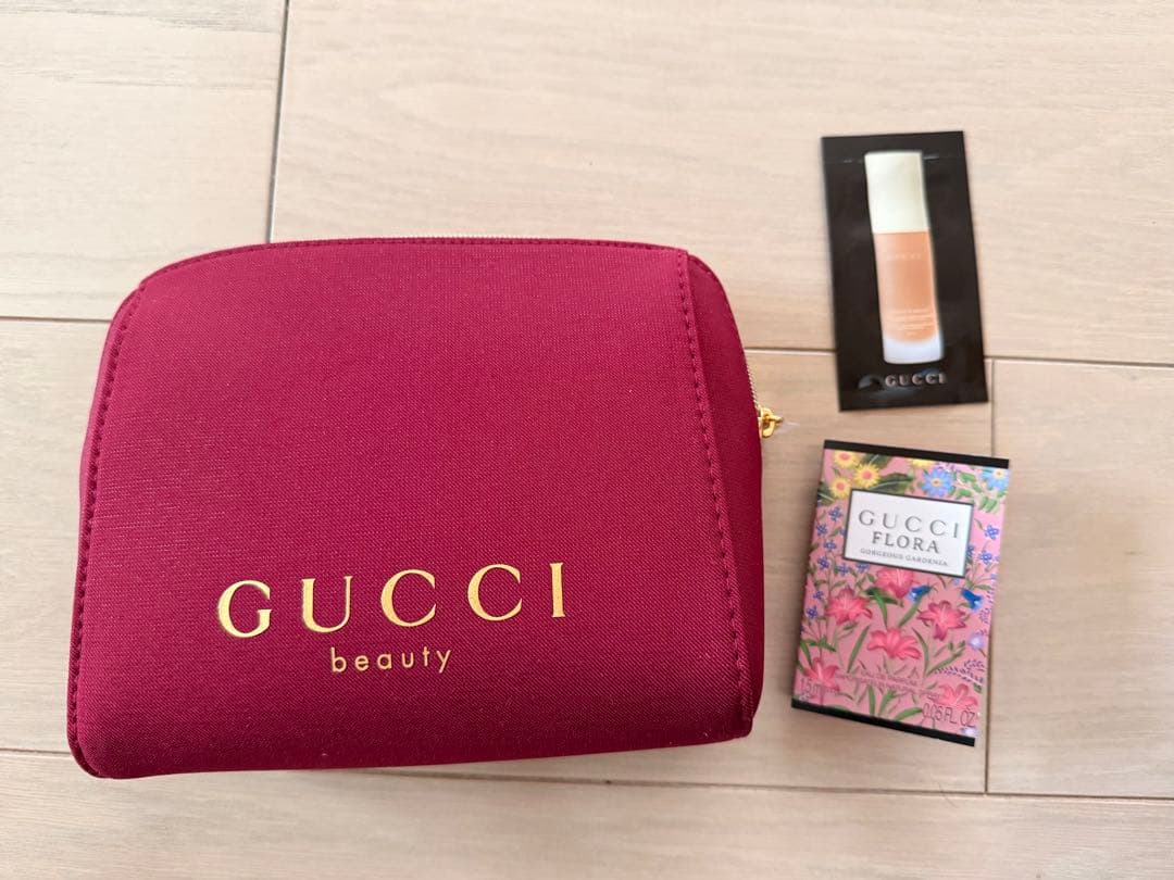 GUCCI Beauty ノベルティポーチ - メルカリ