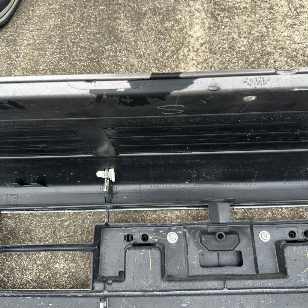 再販ランドクルーザー GRJ79純正フロントバンパー 一式 送料込み