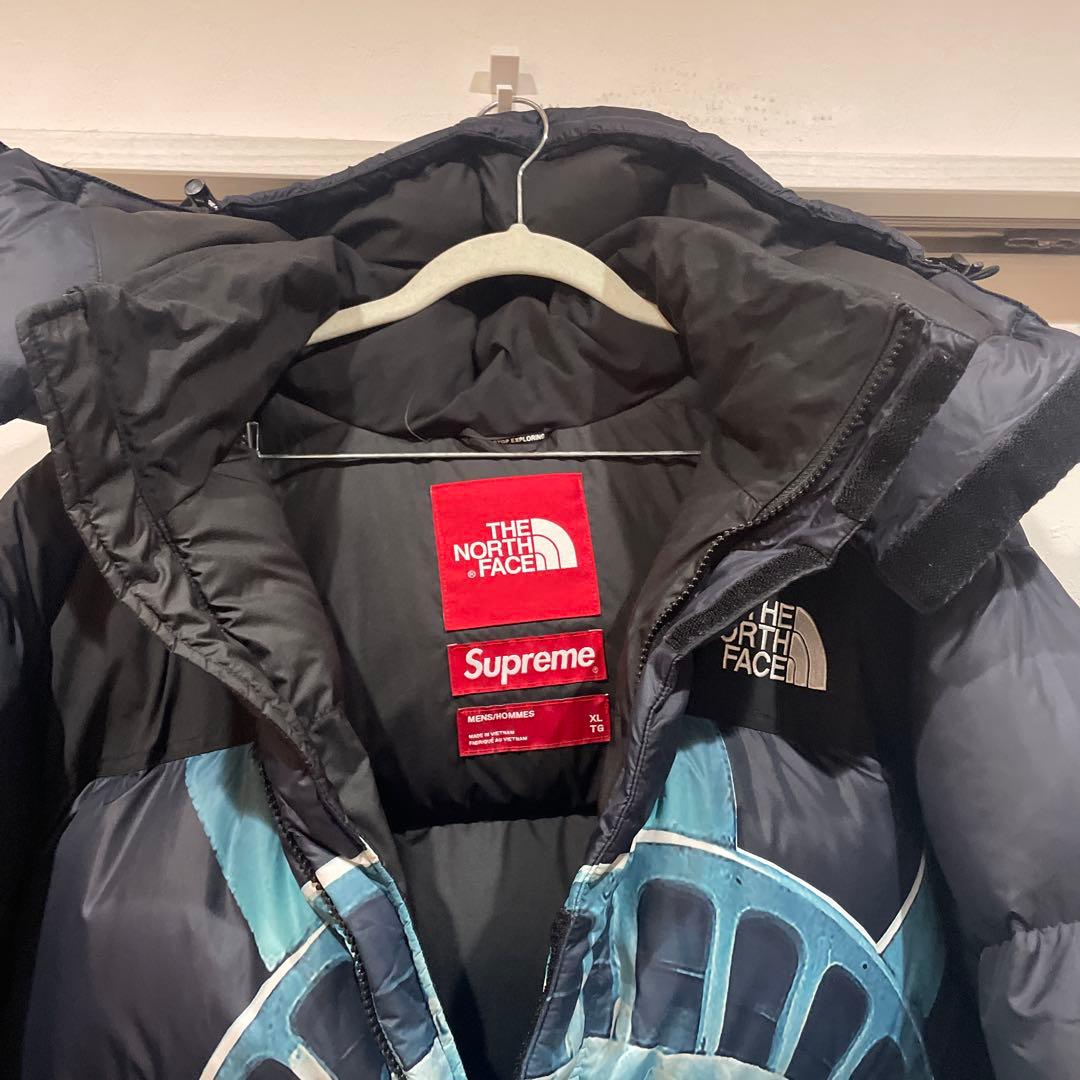 Supreme ノースフェイス 自由の女神 バルトロライトダウン ビッグ