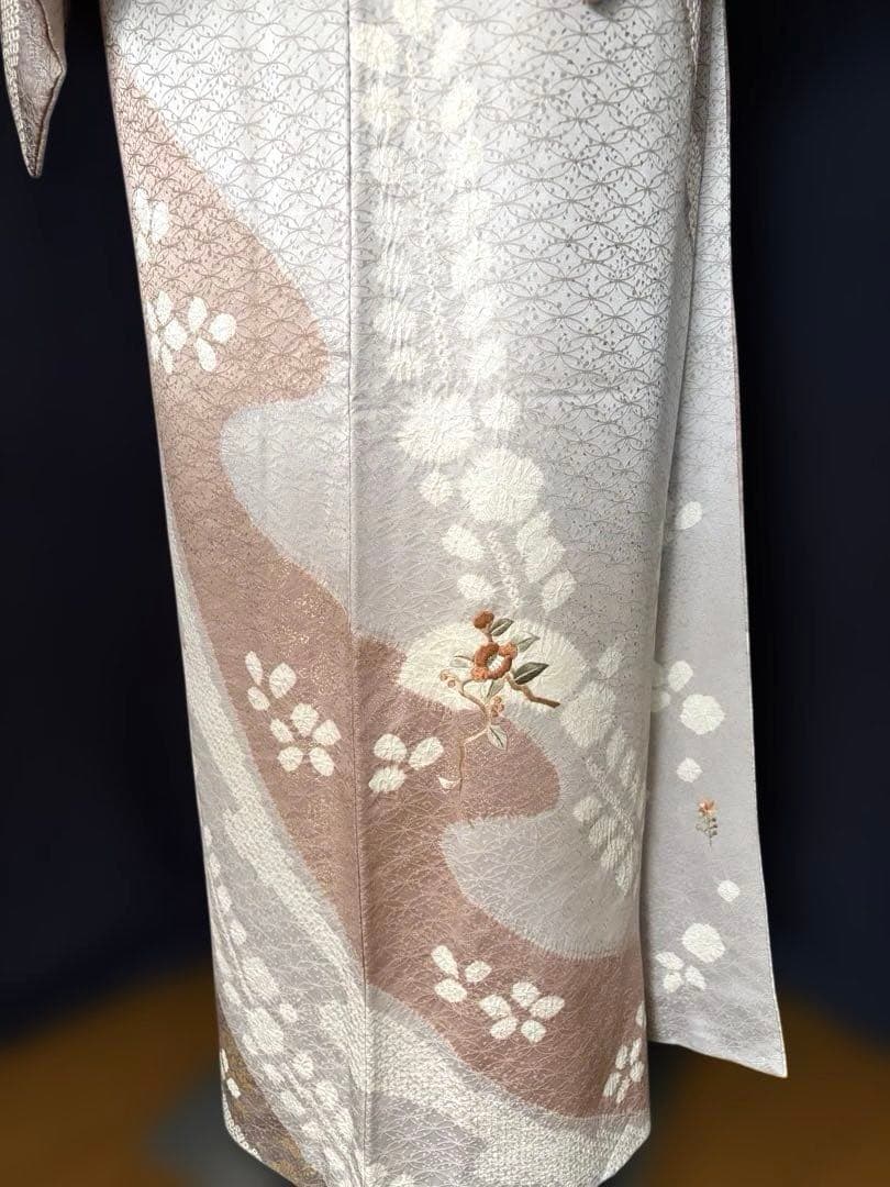 ☆マルさま専用☆銀座老舗きしや 絞りと刺繍 絹の艶としなやかさ 最