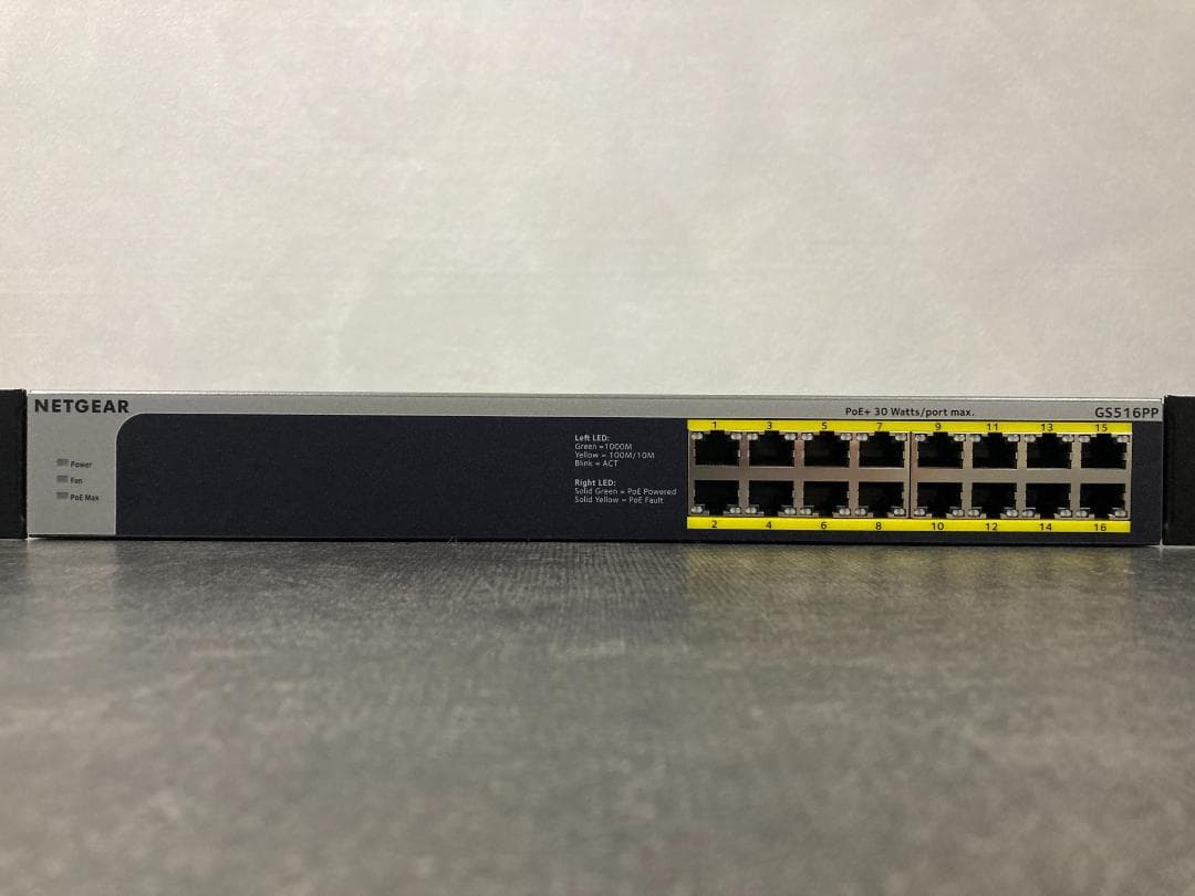 NETGEAR GS516PP 16ポート PoEスイッチングハブ Amazon | 【正規品】 ネットギア NETGEAR スイッチングハブ 16ポート