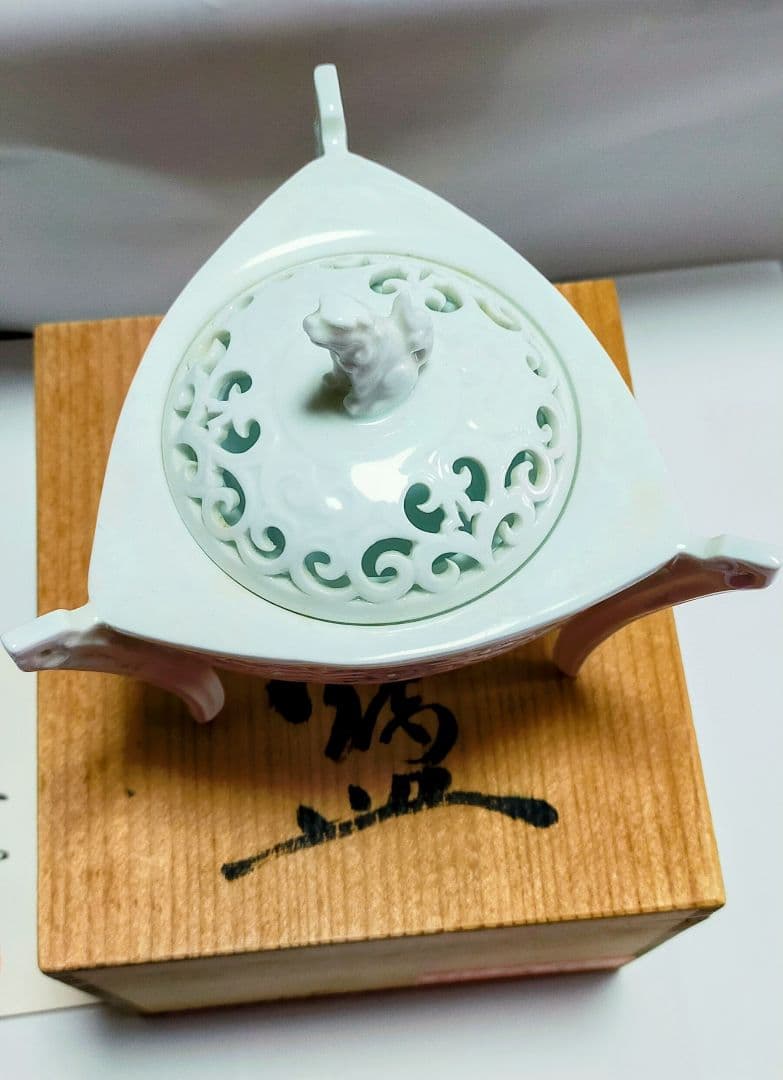 有田焼 白磁香炉 杉原一壺 - メルカリ