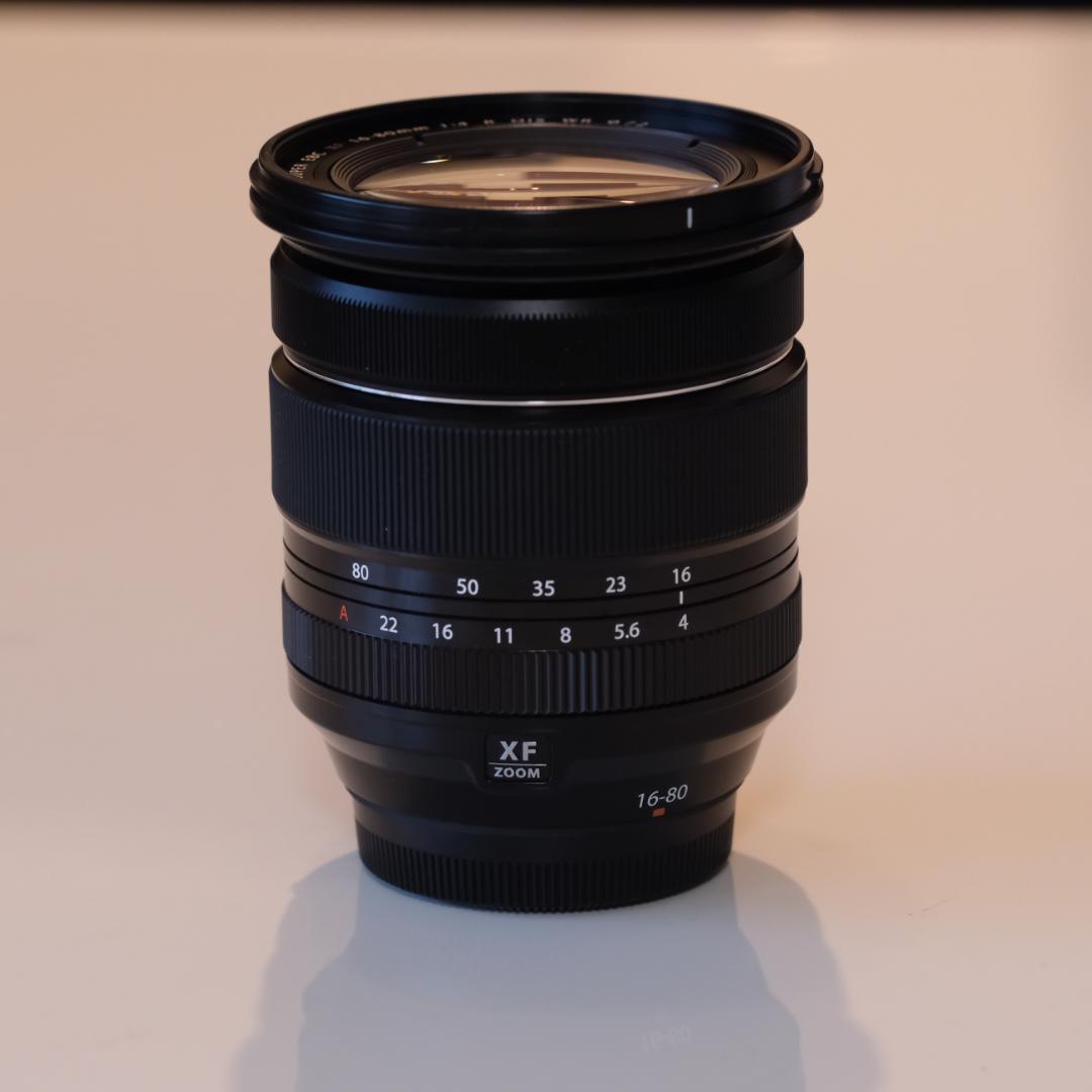 XF16-80mmF4 R OIS WR 保護フィルター付き FUJIFILM XF 16-80mm f/4 R OIS WR Lens with UV Filter Kit B&H
