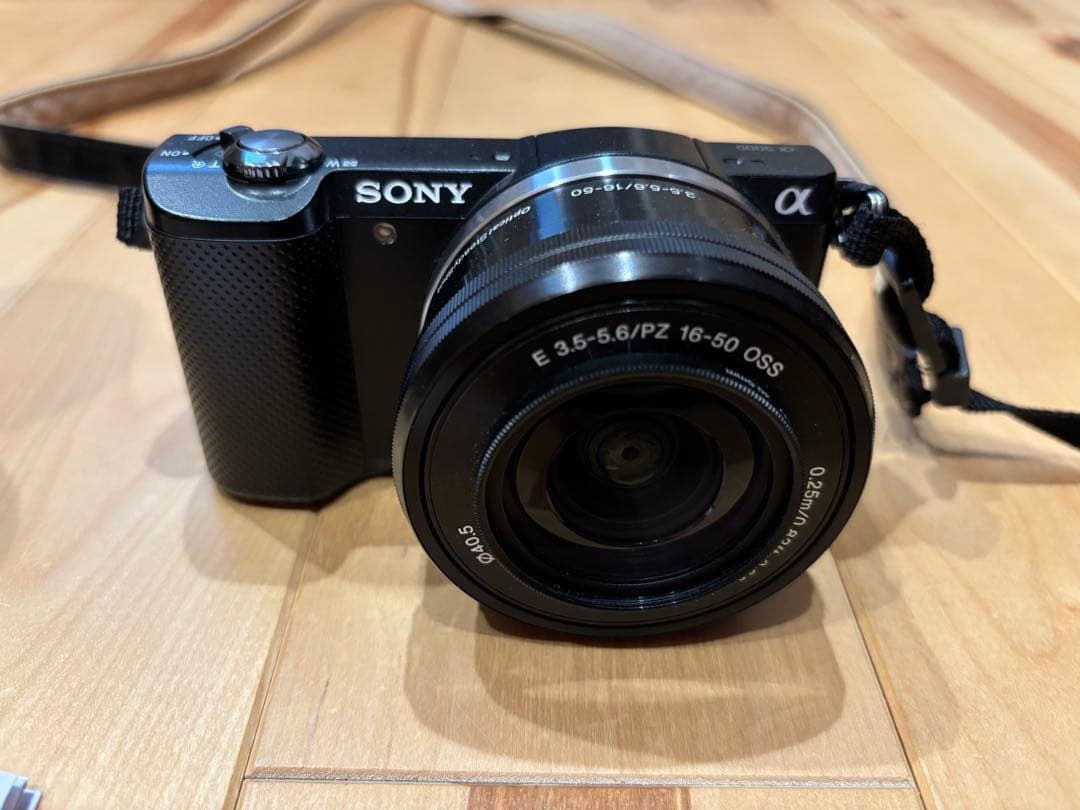 SONY α5000 ミラーレスカメラ ダブルズームレンズキット