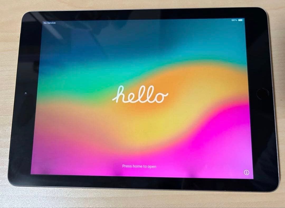 iPad 第6世代 32GB Wi-Fi+Cellularモデル スペースグレイ Amazon.co.jp: 【整備済み品】 Apple iPad (第6世代) Wi-Fi 32GB