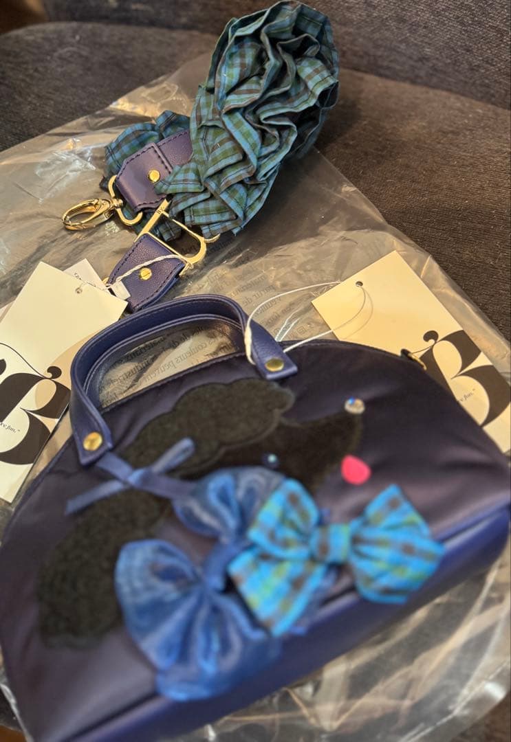 bibiy familiar コラボミニバッグ＆ショートストラップ セット 新品 新品未使用 familiar bibiy ミニバッグ ストラップ マスコットベアー