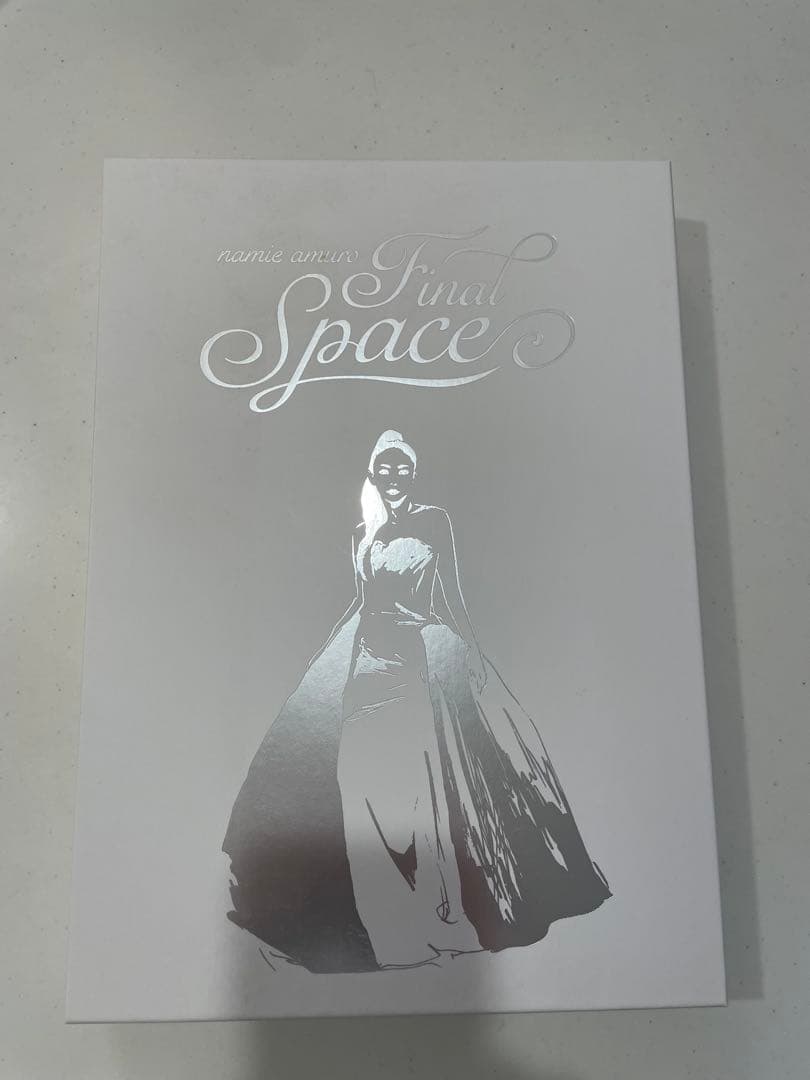 Namie Amuro Final Space フォトブック - メルカリ