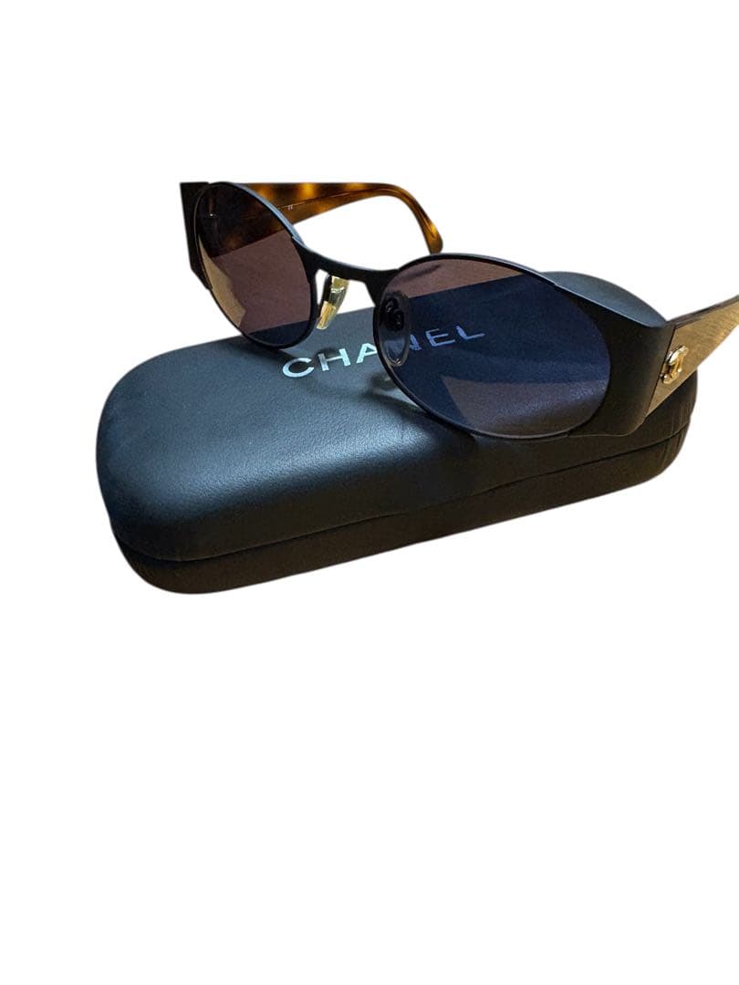 CHANEL サングラス オーバルココマーク05972 91235 正規品 CHANEL（シャネル） サングラス 06918 91235 ココマーク合成樹脂