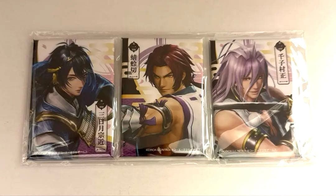 B-1】刀剣乱舞 無双 スクエア缶バッジ 三日月宗近 蜻蛉切 千子村正