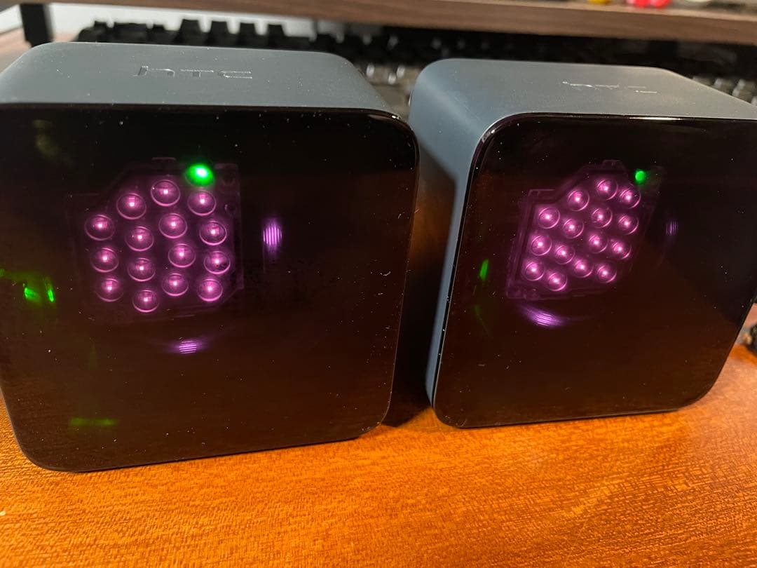 HTC VIVE】ベースステーション1.0【2台】