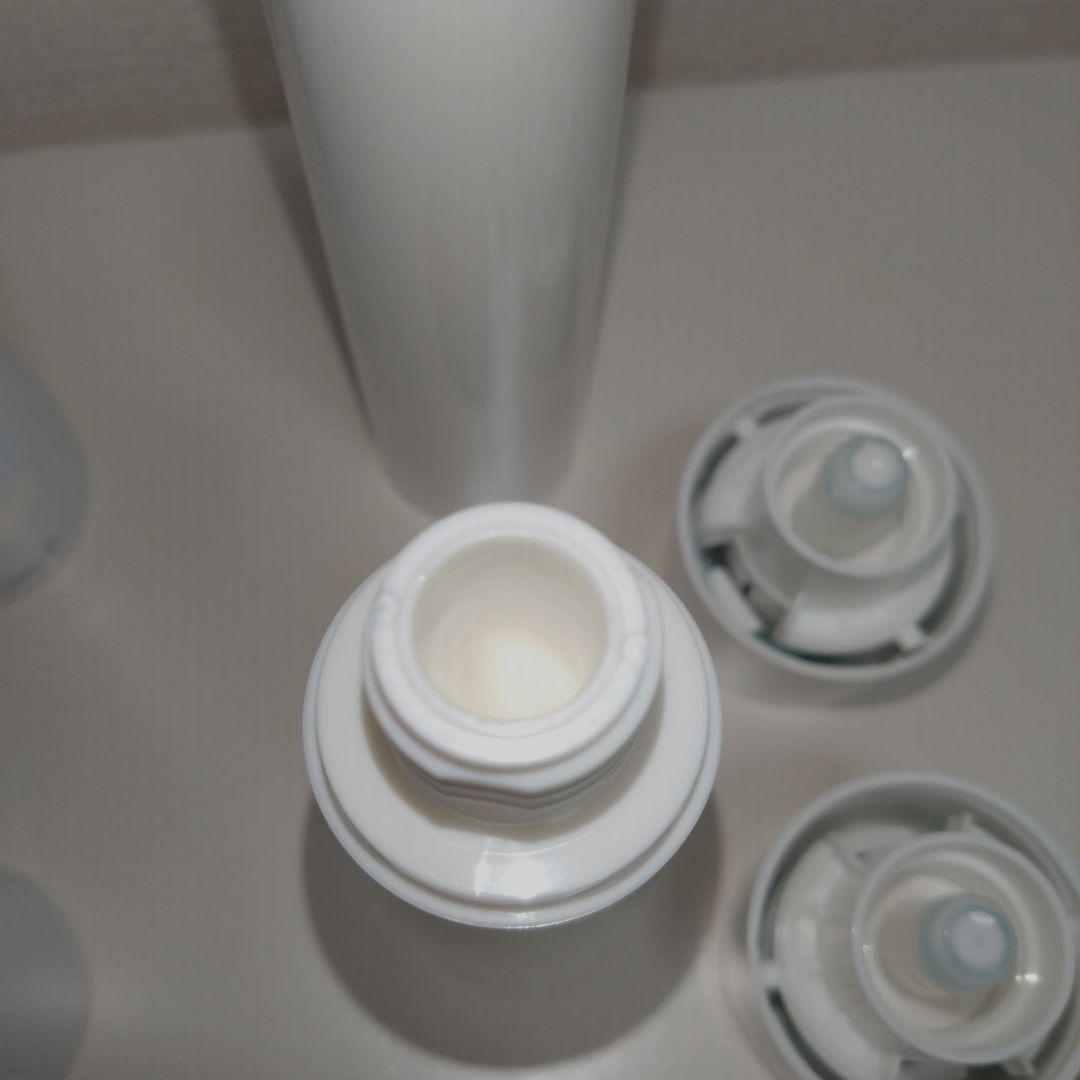 ALAVIDA フェイシャルクリーム 2点セット - メルカリ