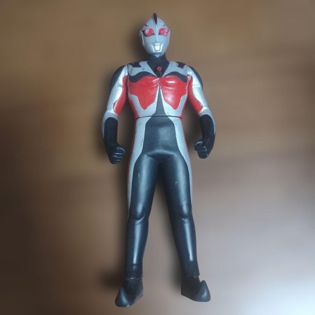 カオスウルトラマン カラミティ ソフビ - メルカリ
