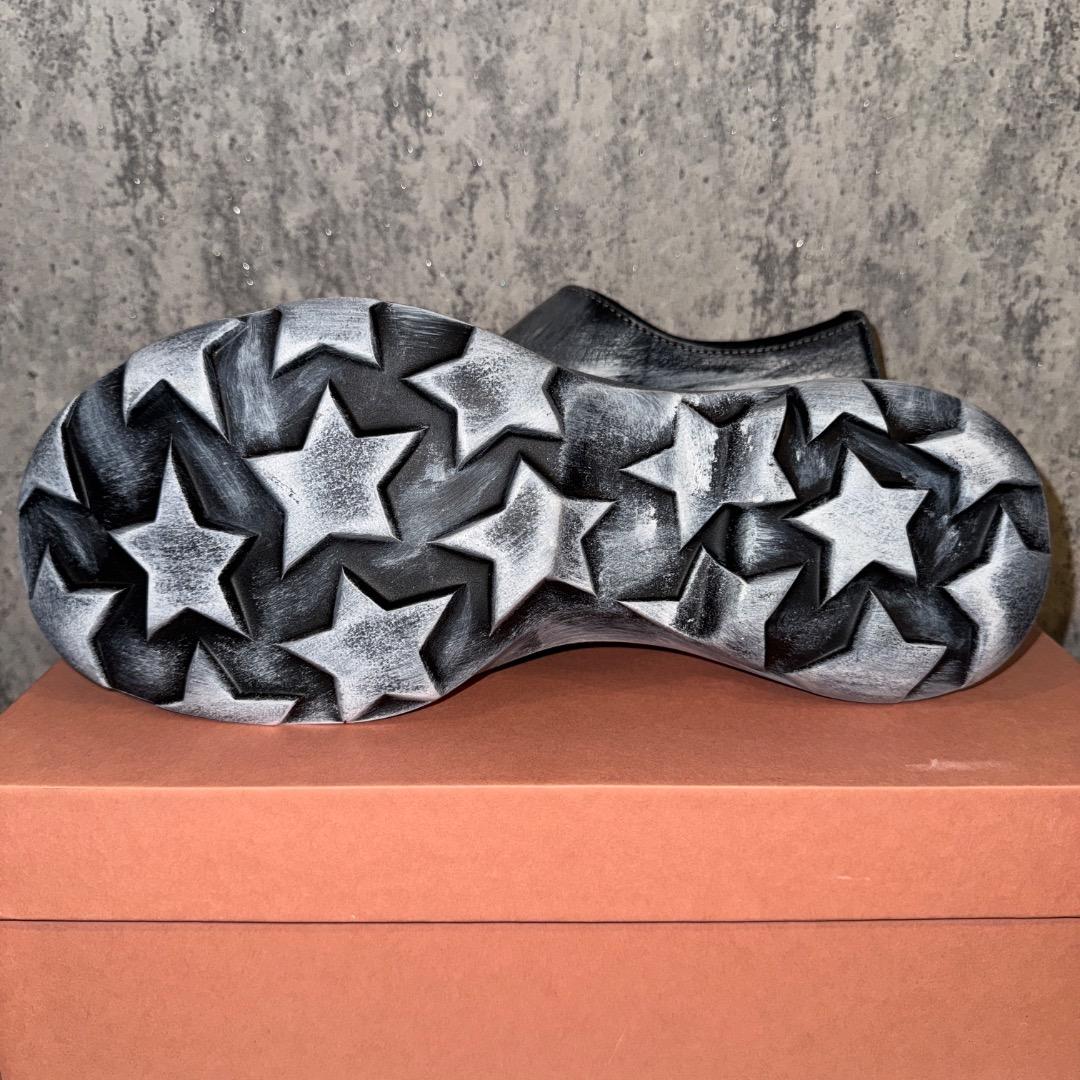 新品 がーくん着用 17万円 Acne Studios ダービーレザーシューズ