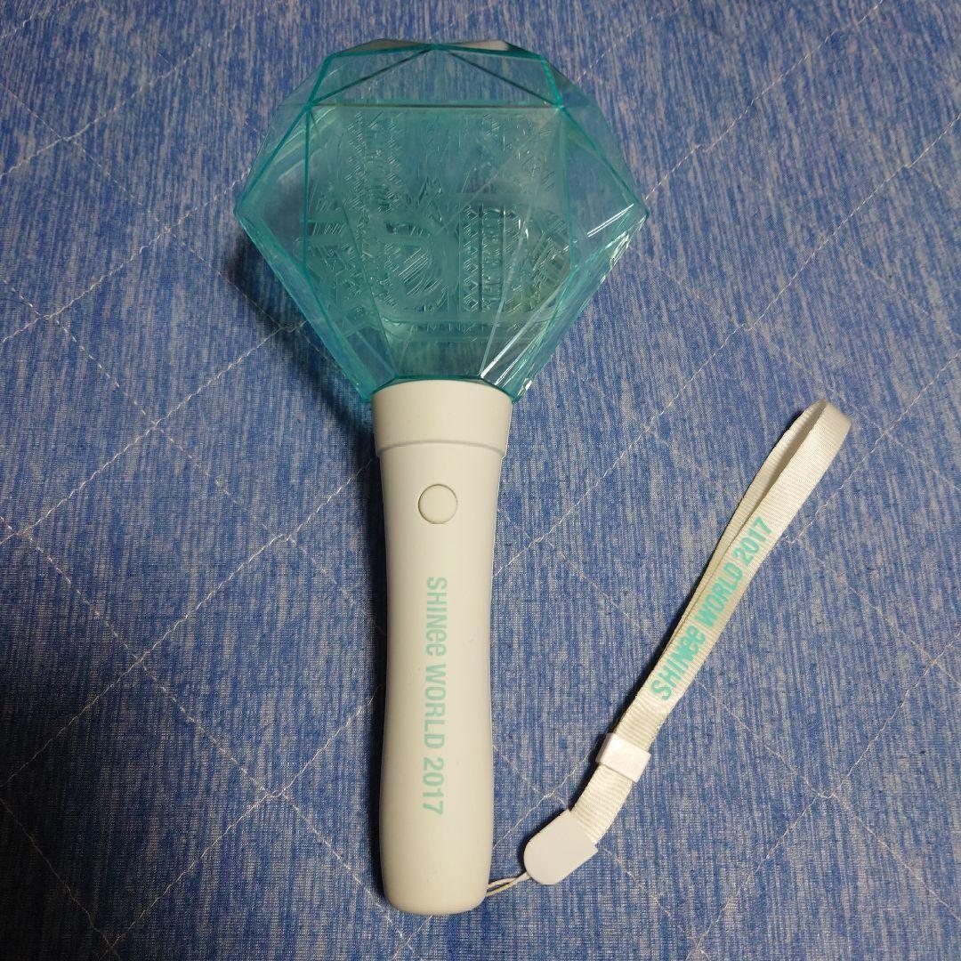 SHINee SHINee WORLD 2017 ペンライト - メルカリ