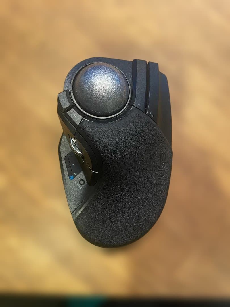 エレコム HUGE PLUS トラックボールマウス M-HT1MRBK-G M-HT1MRBK_56.jpg